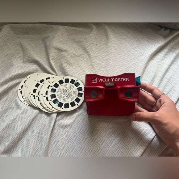 1970’s: GAF View-Master with 16 Reels: Disney, Batman, Busch Gardens, And More